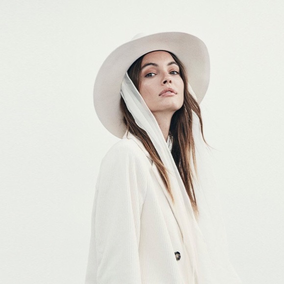 Janessa Leone Ellery Hat (L), EMERGENCY SALE: PRICE FIRM - Picture 13 of 13